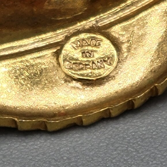 Leaf and Imitation Pearl Brooch Pin Brushed Gold Tone Textured German Made Vtg - Picture 6 of 8